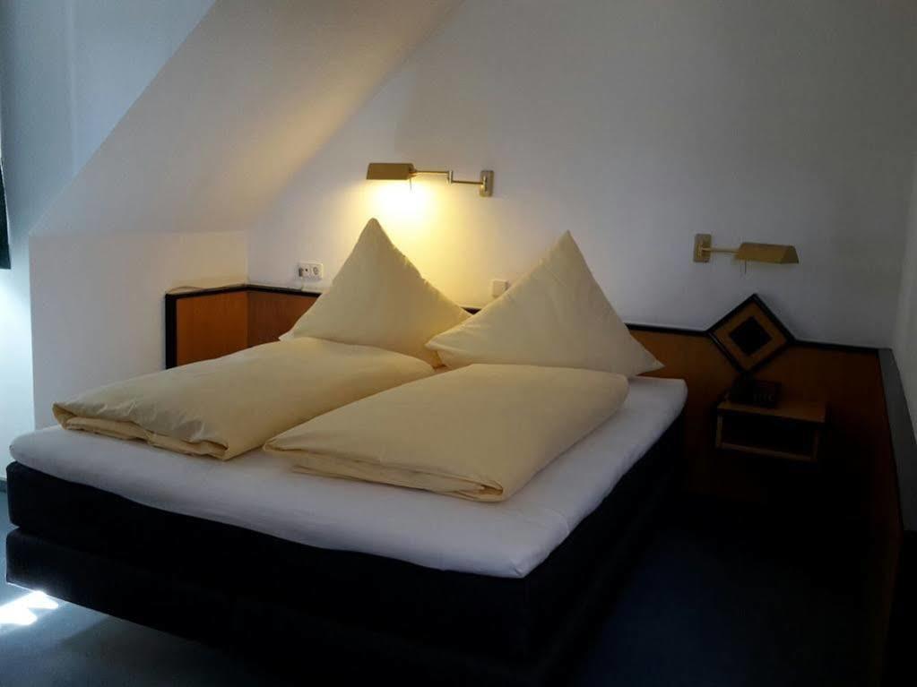 Gasthof Linde - Hotel Blum Unterroth Dış mekan fotoğraf